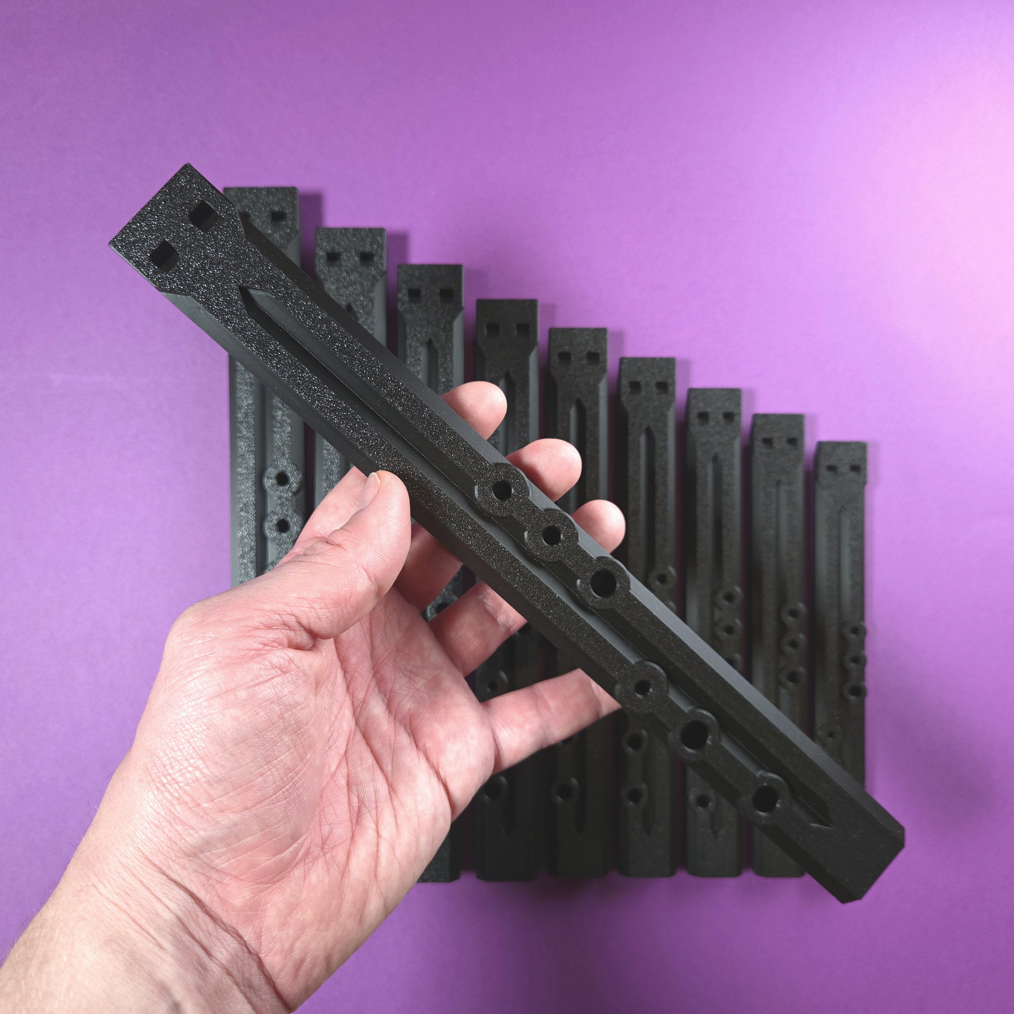 Major Harmonizer Drone Tune - held in hand